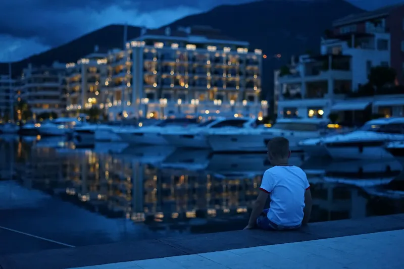 Navidad en Marbella 2026: mercadillos, luces y planes en Puerto Banús