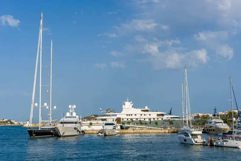 Puerto banus yachts